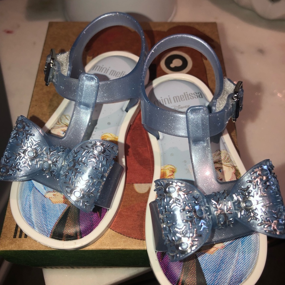 Brand new mini melissa, still in the box